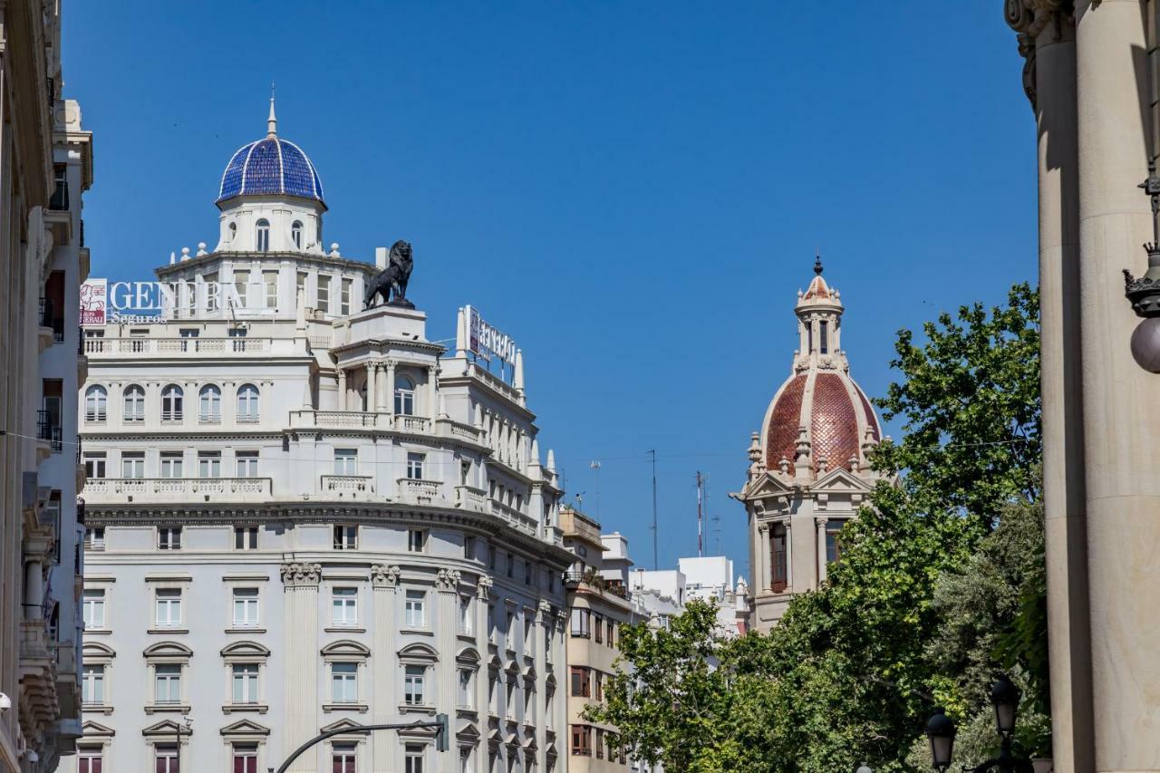Travel Hábitat Ayuntamiento Valência Exterior foto